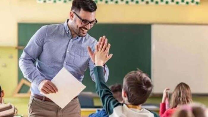 مسابقة معلمي الحصة 2025.. اعرف المؤهلات المطلوبة بالرابط