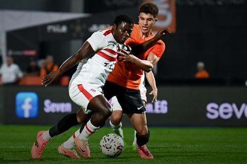 التشكيل المتوقع لنادي الزمالك أمام البنك الأهلي في الدوري الممتاز اليوم