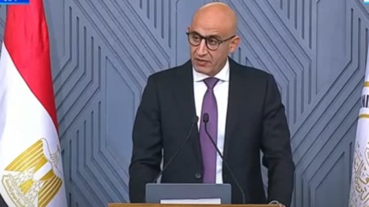 محمد عبد اللطيف وزير التربية والتعليم