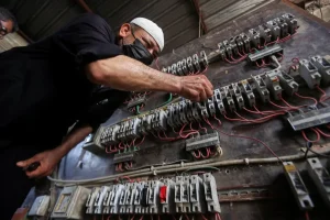 فصل التيار الكهربائي بالعريش