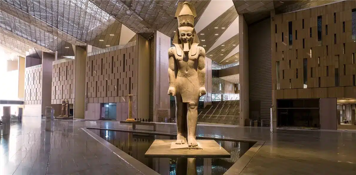المتحف المصري الكبير يغلق أبوابه اليوم استعدادا للافتتاح الرسمي