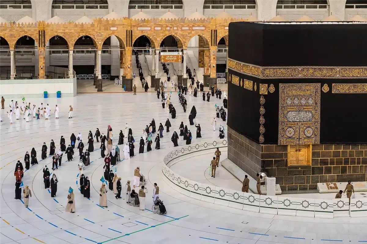 الحج السياحي البري