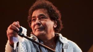 الفنان محمد منير